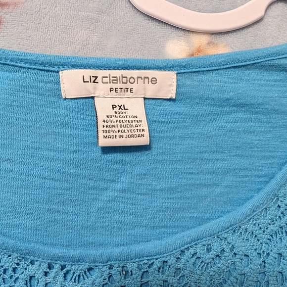 ✨3/$15✨ Liz Claiborne Women's Top - Picture 8 of 14